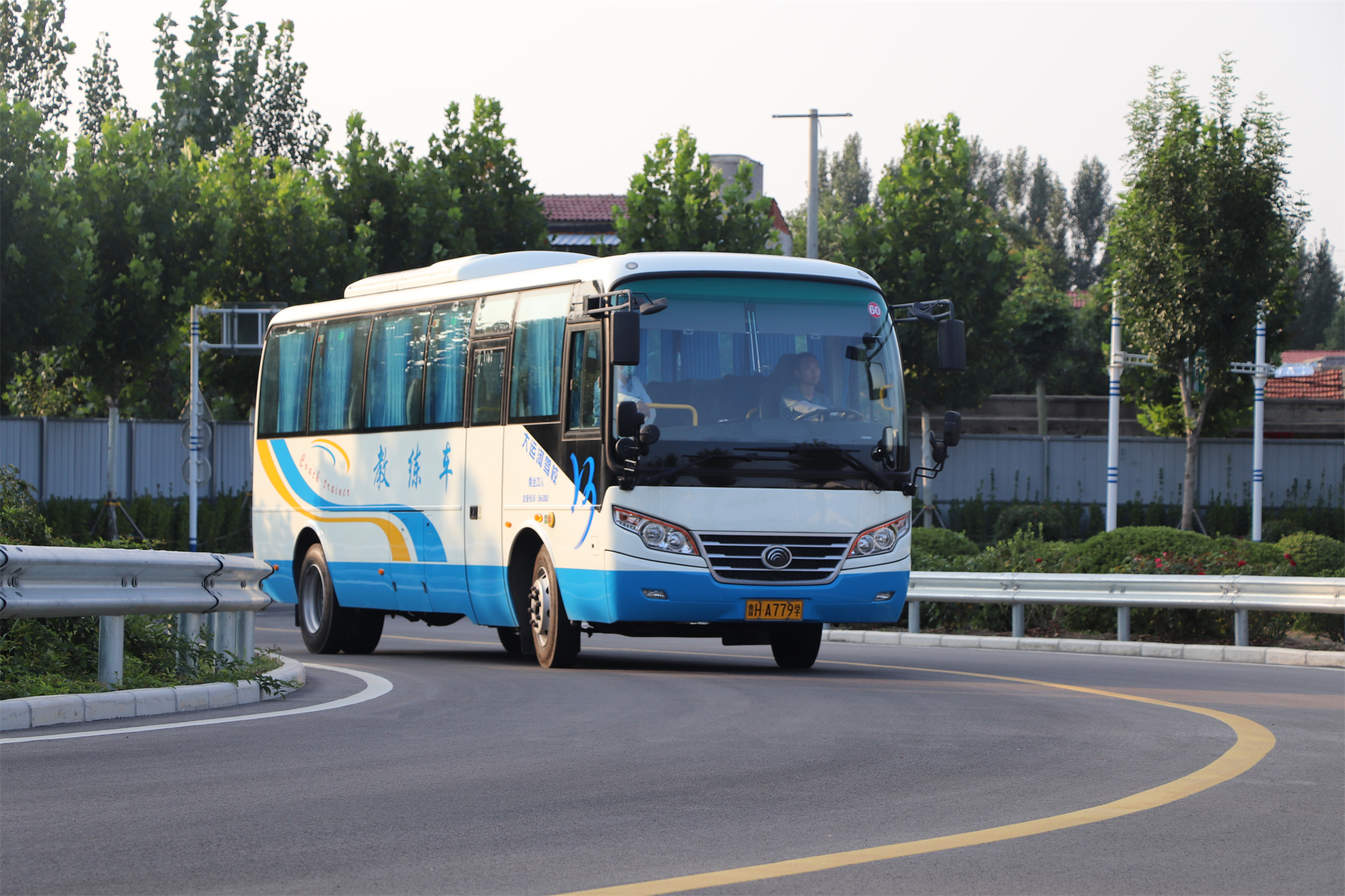 【濟寧大運河駕校】考大車駕照，多一條就業(yè)選擇！(圖2)